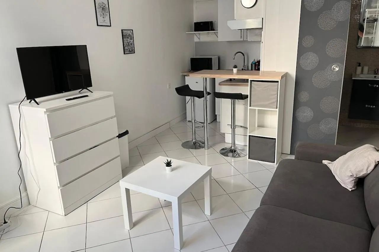 Studio Gabriel 2Pers Charpennes-Villeurbanne Apartment